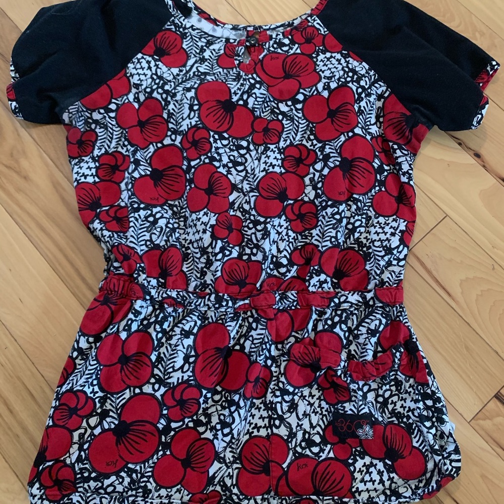 Koi scrub top - reversible